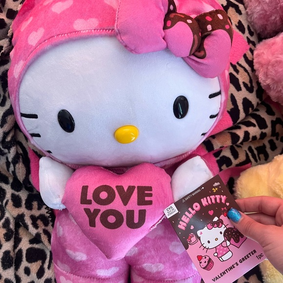 Giant hello kitty (s) standing greeter - Picture 3 of 10